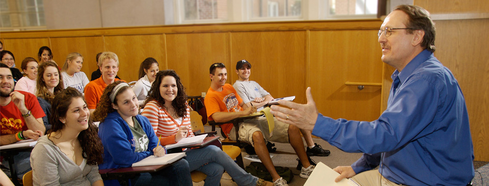 Volunteering to speak to a class is one way you can support the University of Florida.